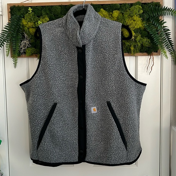 Carhartt Jackets & Blazers - Carhartt Fleece button Up Hooded Vest 🖤🖤🖤